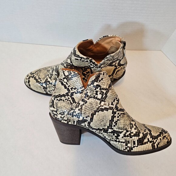 Mata Snakeskin, brown multi, Women's size 10, Bootie - Picture 8 of 9
